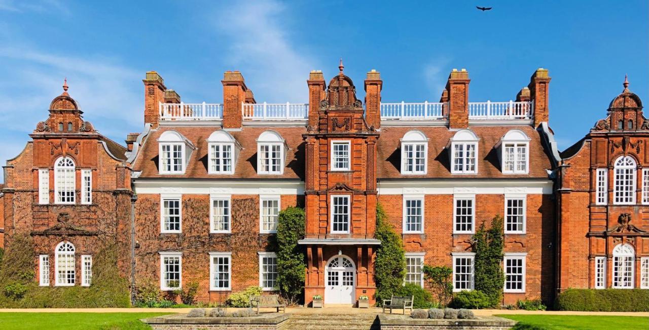 Newnham College - University Of Cambridge Exterior foto