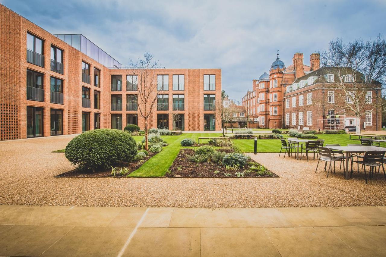 Newnham College - University Of Cambridge Exterior foto